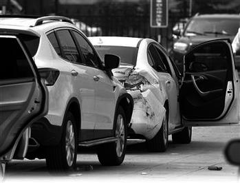 2015南京交通事故大数据:马路杀手是新司机 2015南京交通事故大数据:马路杀手是新司机